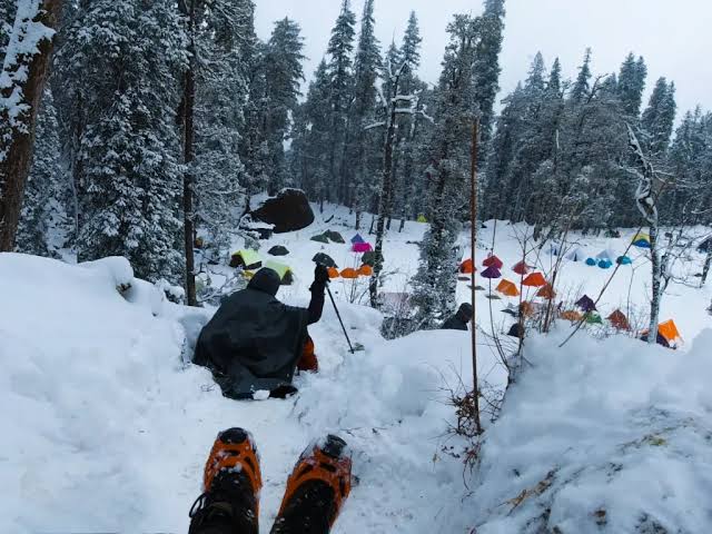 You are currently viewing Best Time to Visit Kedarkantha for Snow in 2026 | Winter Trek